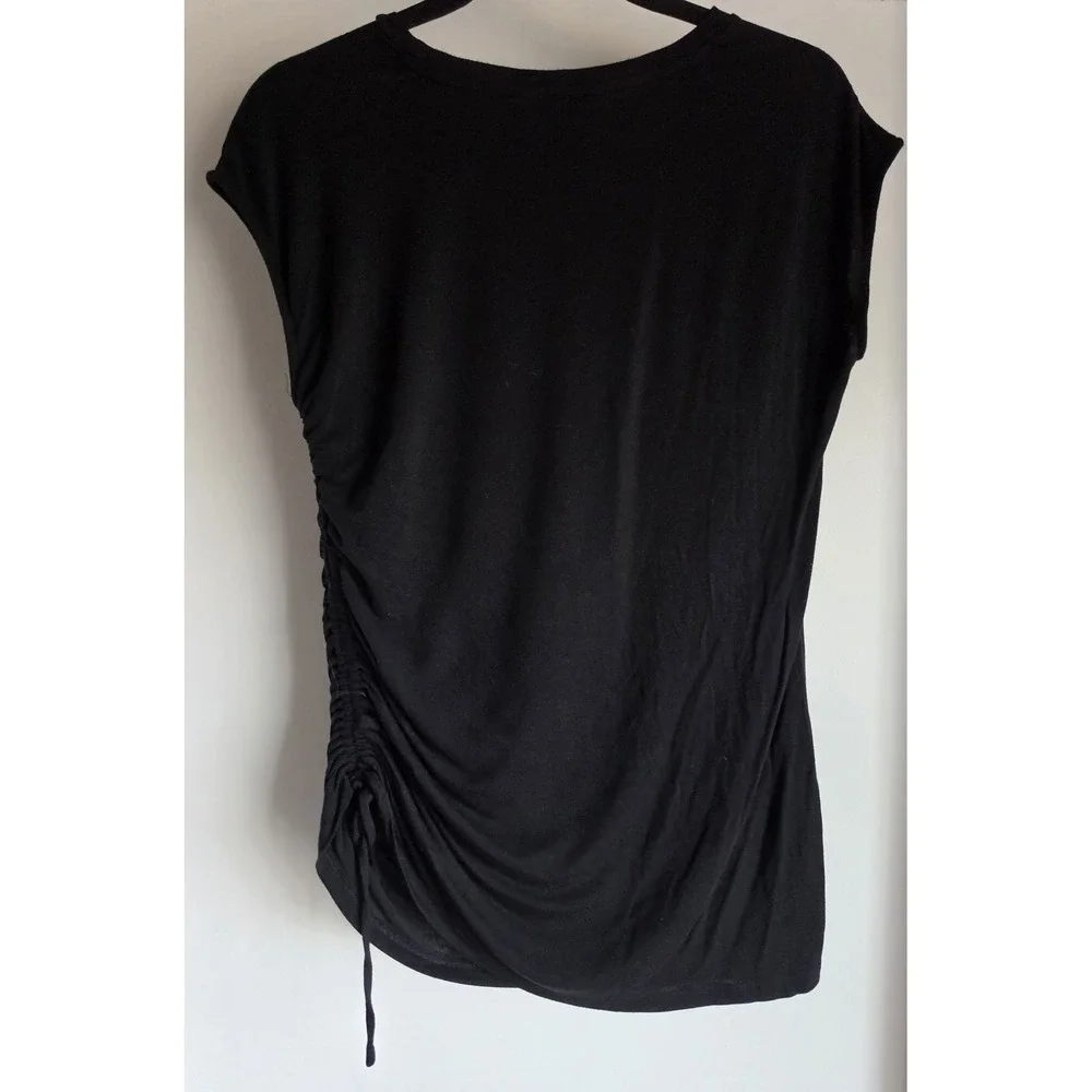 Banana Republic Women's Sleeveless T-Shirt S Black Solid Round Neck Tank Top
